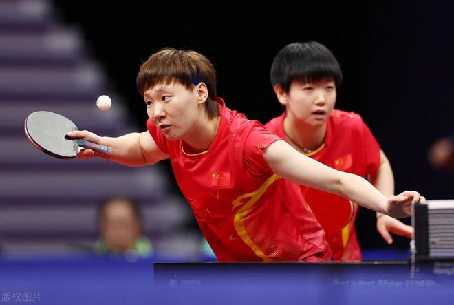 绿茵巨匠到 绿茵巨匠到