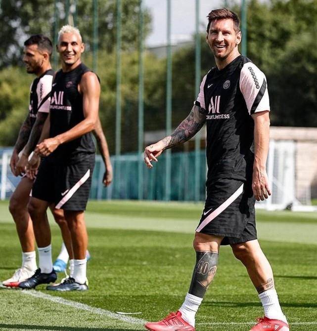 法蒂的个人 法蒂的个人