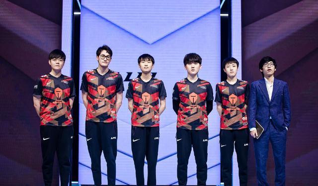 逐渐成长为 逐渐成长为